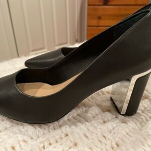 Alfani Black Pumps.  Like new.